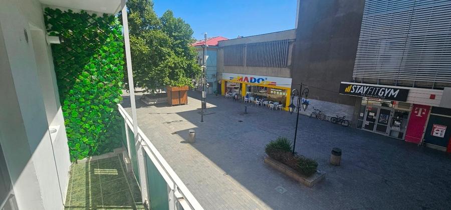 Proprietar - 2 camere dec., et.1, mobilat si utilat 2024, platou Dacia - 1