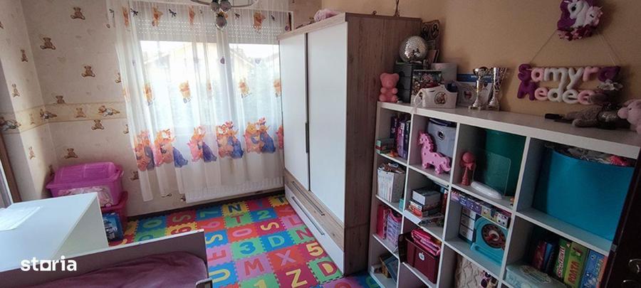 Casa P+E moderna de inchiriat, Paleu - 8