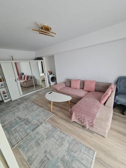 Vand apartament cu 2 camere situat pe Soseaua Iasi-Voinesti, loc de parcare inclus . - 2