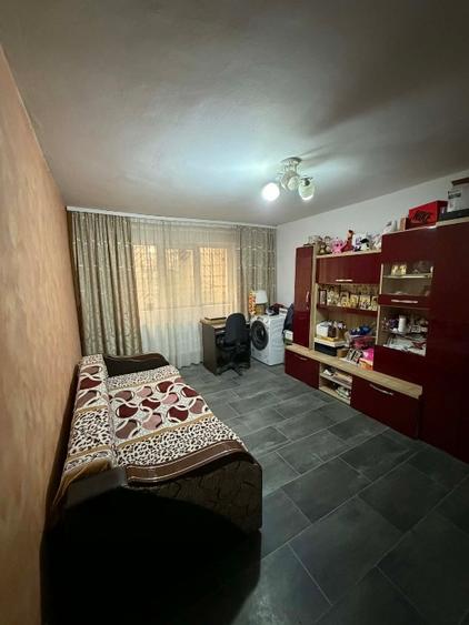 Apartament 3 camere de vânzare – Bârlad, Vaslui | Parter + grădină - 8