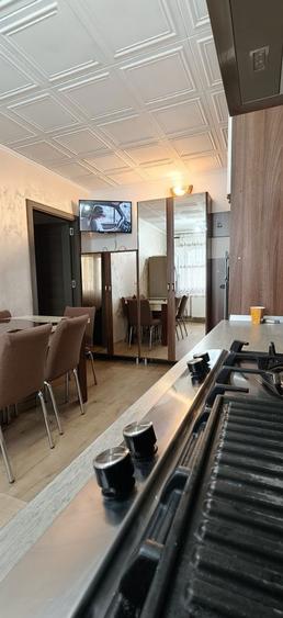 Persoana fizica inchiriez apartament cu 2camere semidecomandat - 5