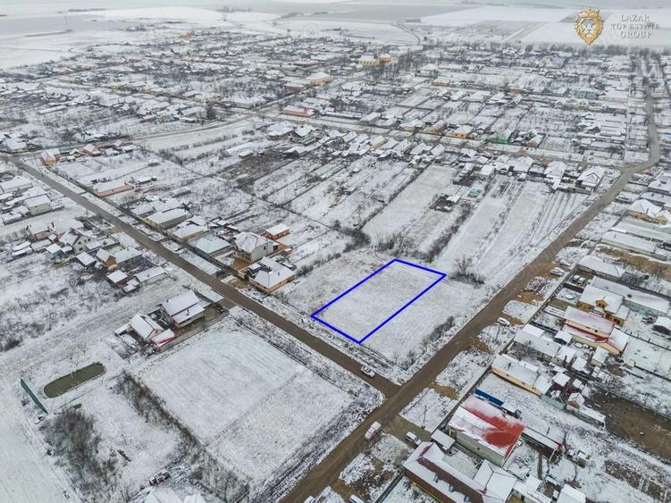 Teren intravilan de vanzare Tisa Noua - 1