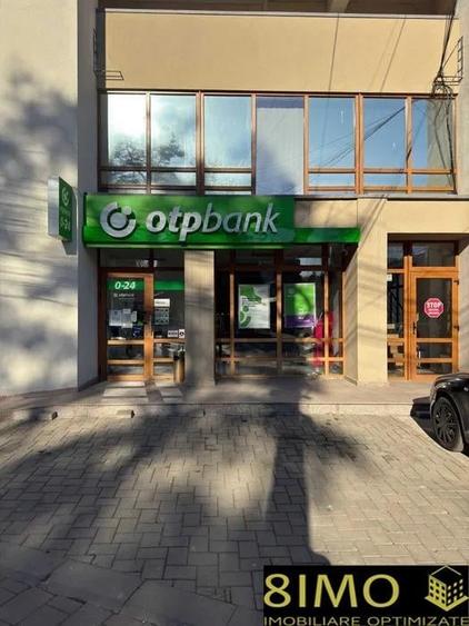 De inchiriat spatiu comercial premium  fost sediu OTP Bank - 1