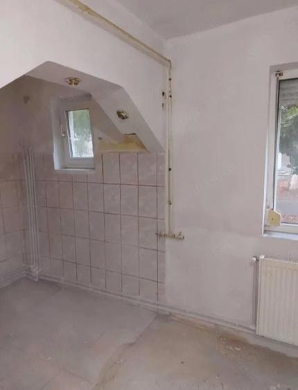 Apartament de vanzare - 4