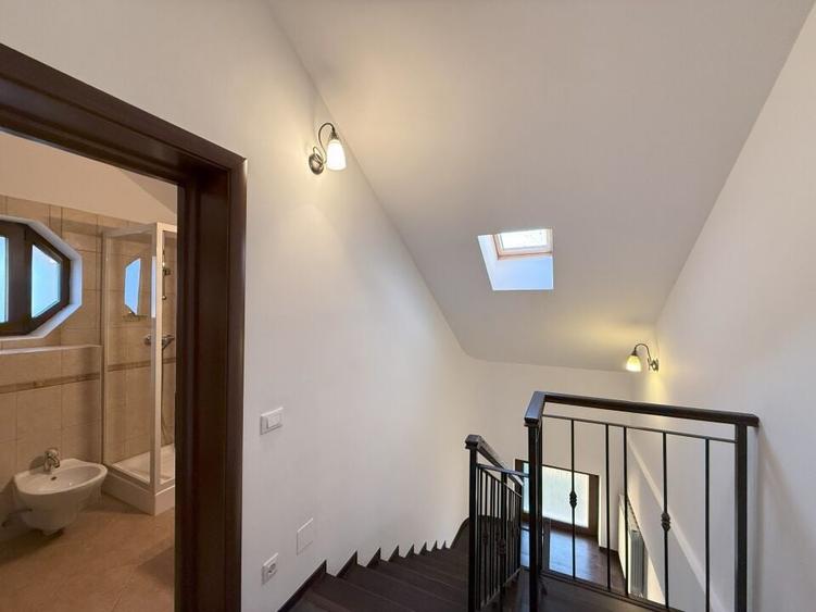 Vila 5 camere | Oaza verde teren 1312 mp | Cartier Latin - 40