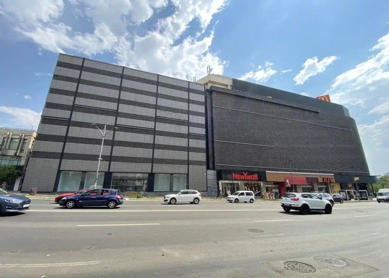 Spatii comerciale de inchiriat in Unirea Shopping Center - 4