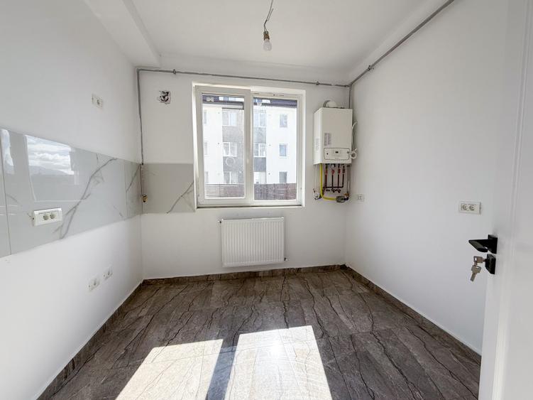 Apartament 2 Camere Parter  Curte de 347 Mp Sanpetru - 10