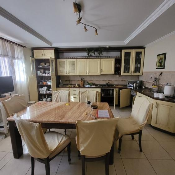 Vila boiereasca, superba, strada, linistita, nelipita de vreun alt imobil - 35