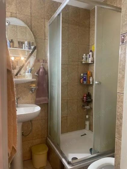 Vand casa cocheta , zona linistita , str.Xenopol - 2