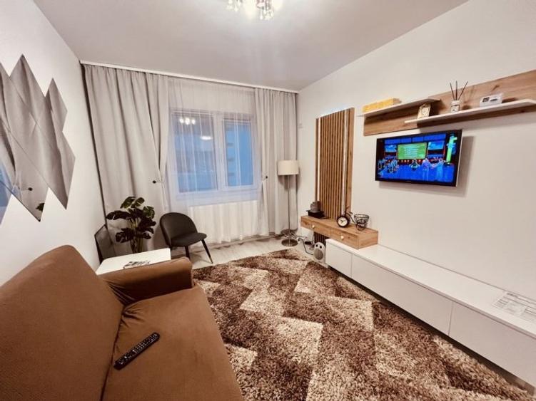 Complet mobilata/utilata, totul pe comanda. - 1