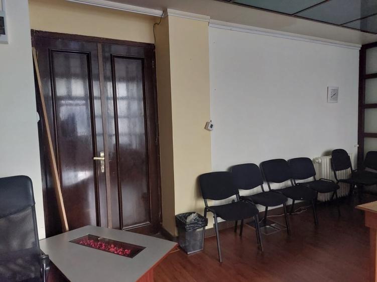 Ultracentral- spațiu birou, parter, Palatul UGIR - 4
