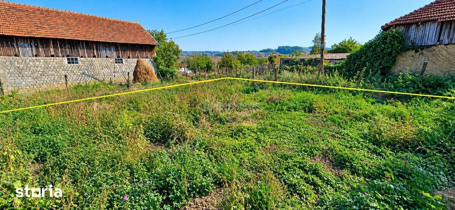 Casă cu 3 camere cu Teren 569 Mp în Bănia