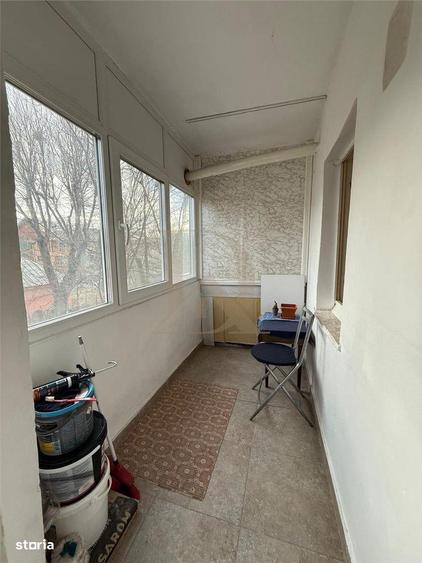 Garsonieră decomandată în Podul de Fier