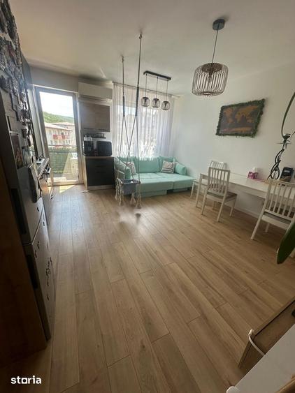 Apartament cu 3 camere în Becaș