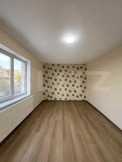 Casă cu 3 camere cu Teren 989 Mp în Bejan