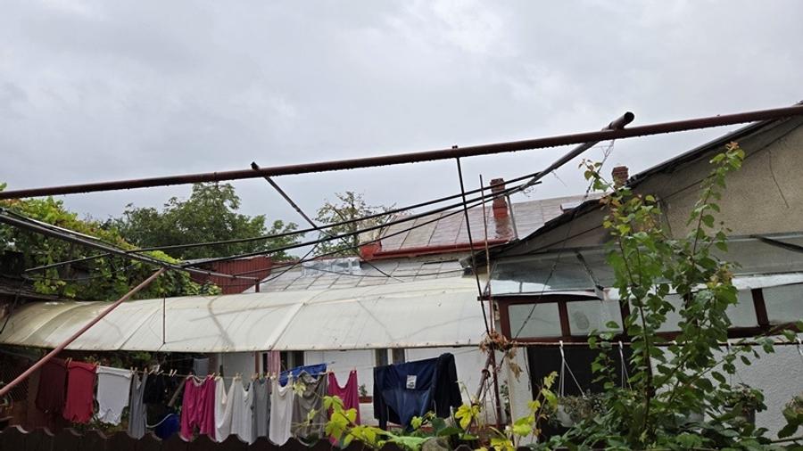 Casă cu 3 camere cu Teren 161 Mp în Central