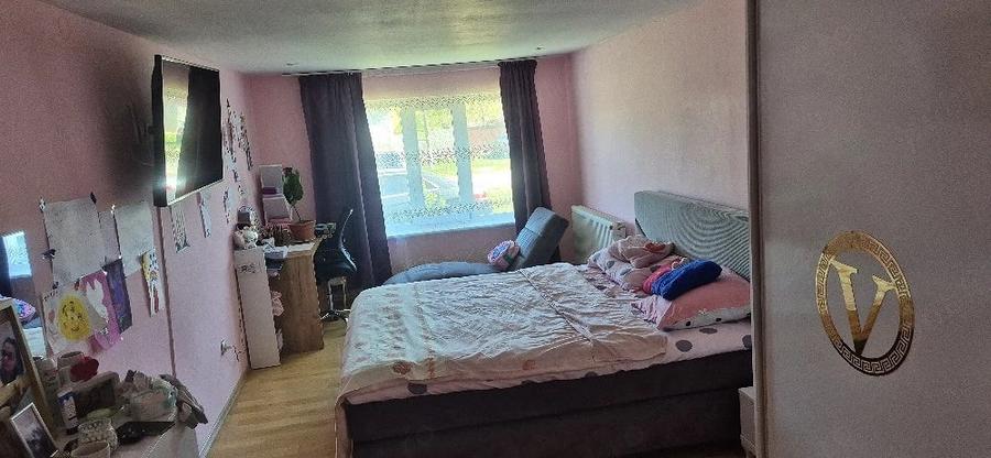Casă cu 1 camere cu Teren 700 Mp în Variaș