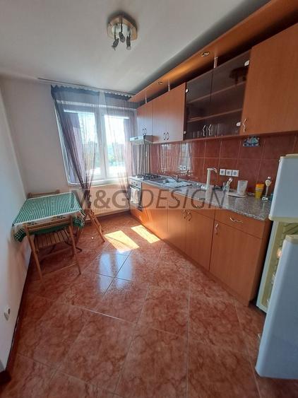 Apartament cu 2 camere în Aradului