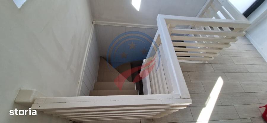 Casă cu 5 camere cu Teren 360 Mp în Malu Mare