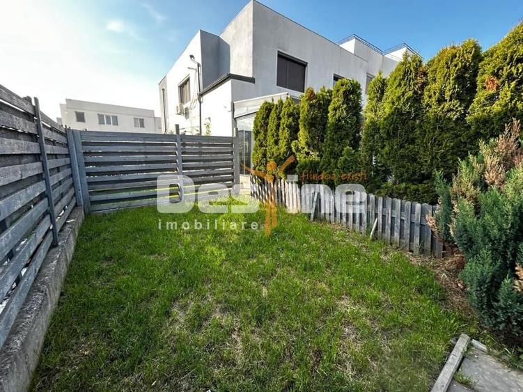 Apartament cu 2 camere decomandat, mobilat în Breazu