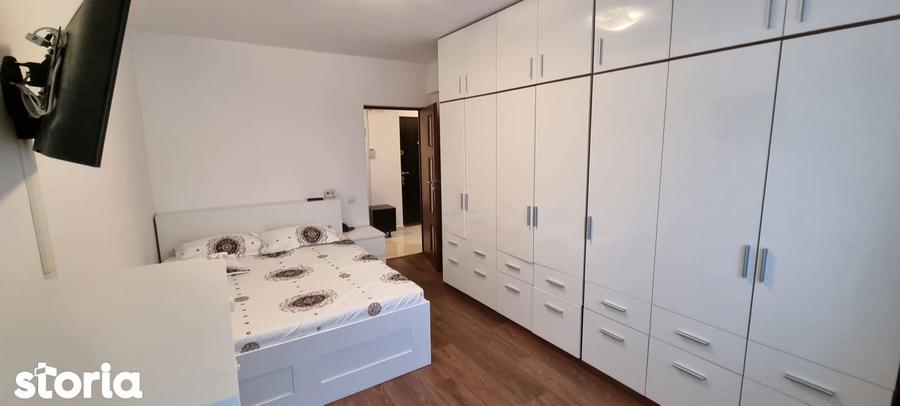 Apartament cu 3 camere decomandat, mobilat în Militari