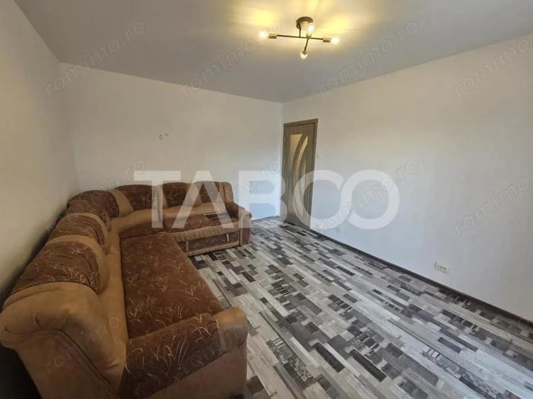 Apartament cu 2 camere decomandat, mobilat în Central
