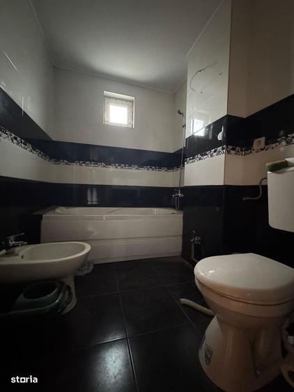 Apartament cu 4 camere în Central