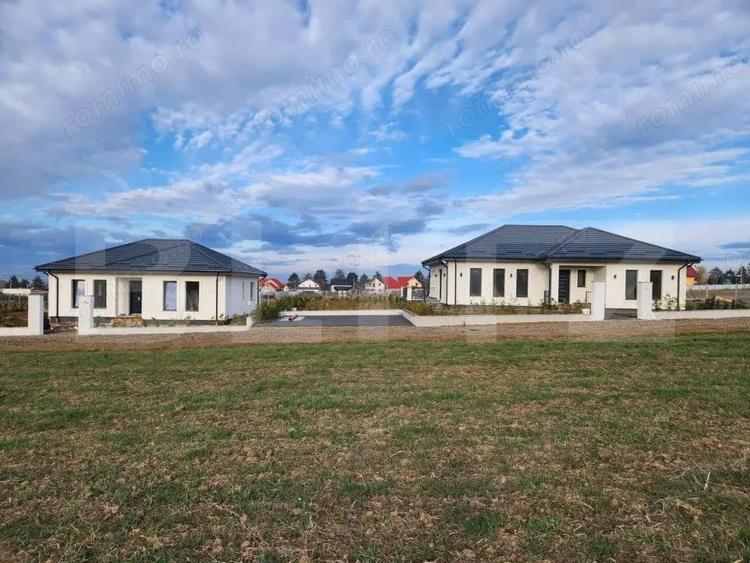 Casa Individuala , Suprafata utila 84/ 119 mp, Teren 500mp, Plopeni - 2