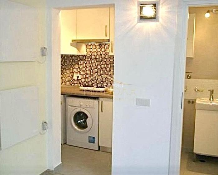 Garsonieră de închiriat Primăverii - Sector 1, etaj 2/3, mobilată complet, 550 EUR