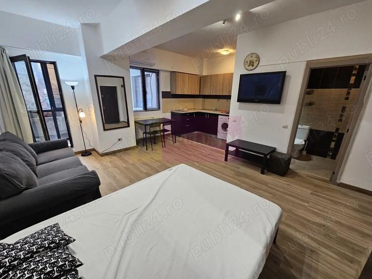 Bijuterie de Garsoniera in centru, rond Alba Iulia - 1