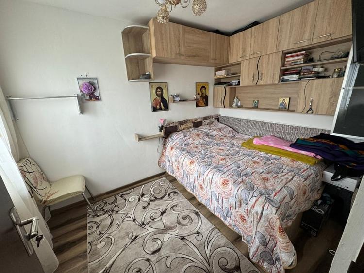 Apartament 2 camere de inchiriat str Lalelelor - 6