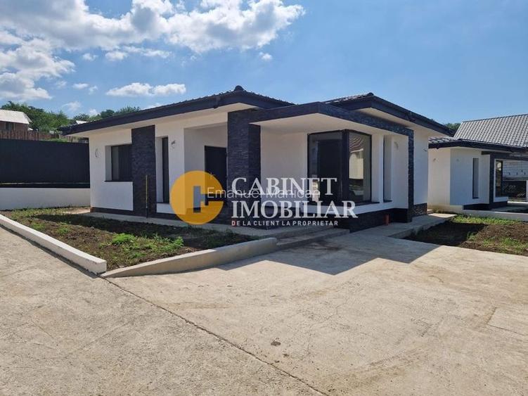 Visan - Bucium Casa 3 camere INTABULATA - Placa de beton - La asfalt