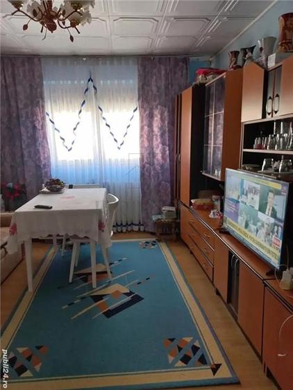 Garsoniera decomandata zona Blascovici cu clima - 1