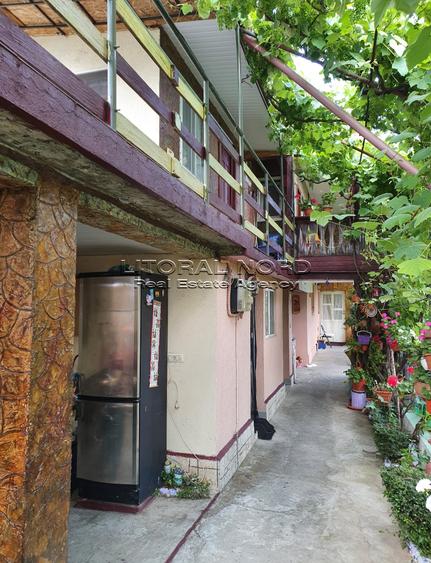 Exclusivitate-Eforie Nord- Imobil P+1E, 9 camere, 8 bai,150mp utili,teren 209 mp - 2