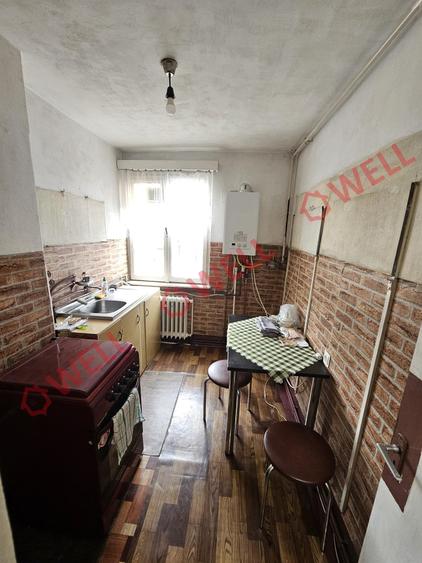 De vânzare apartament situat în Reghin, str. Școlii  ! - 2