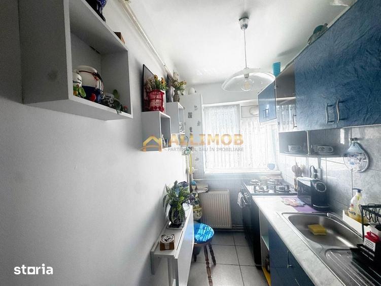 Apartament 2 Camere de vanzare in Vest Ploiesti Centrala Propri - 2