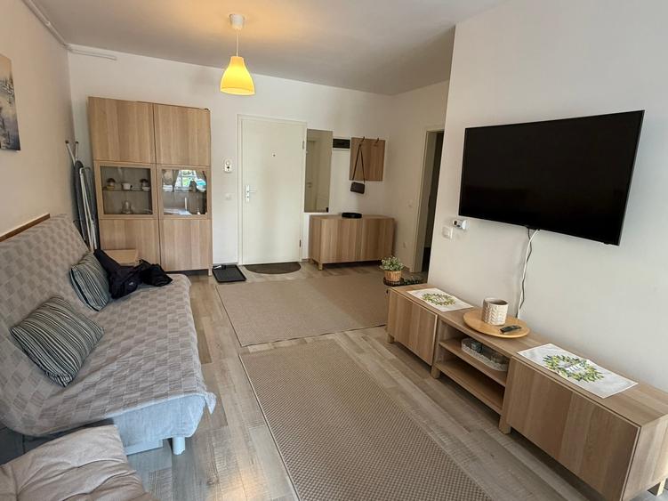 Inchiriere studio mobilat si utilat Aavantgarden3 Brasov - 1