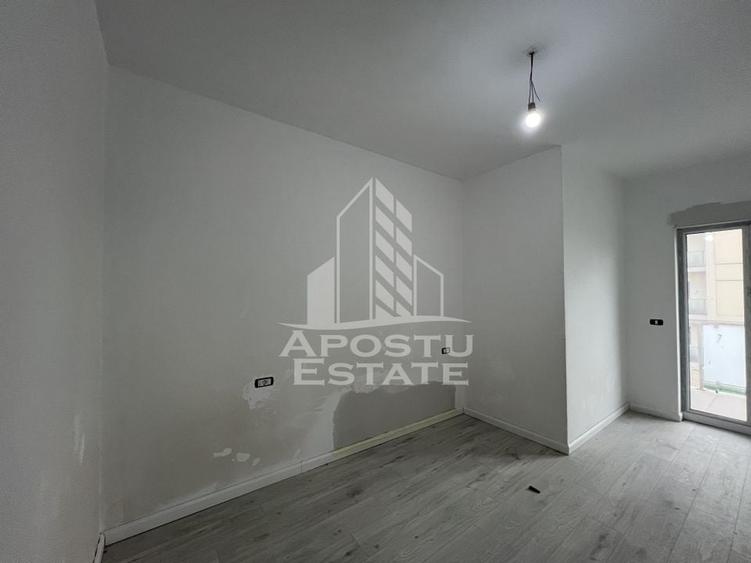 DE VANZARE - APARTAMENT CU 3 CAMERE, ETAJ 1 - ZONA TORONTALULUI SPITAL - 10