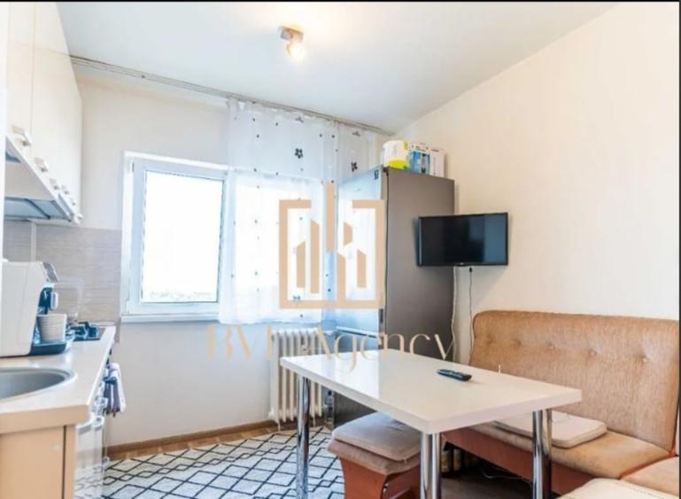 RAHOVA VANZARE GARSONIERA BLOC MIXT - 2