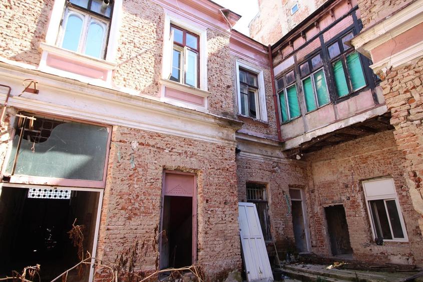 Spatiu comercial P+E zona Rosetti / 800 mp - 22