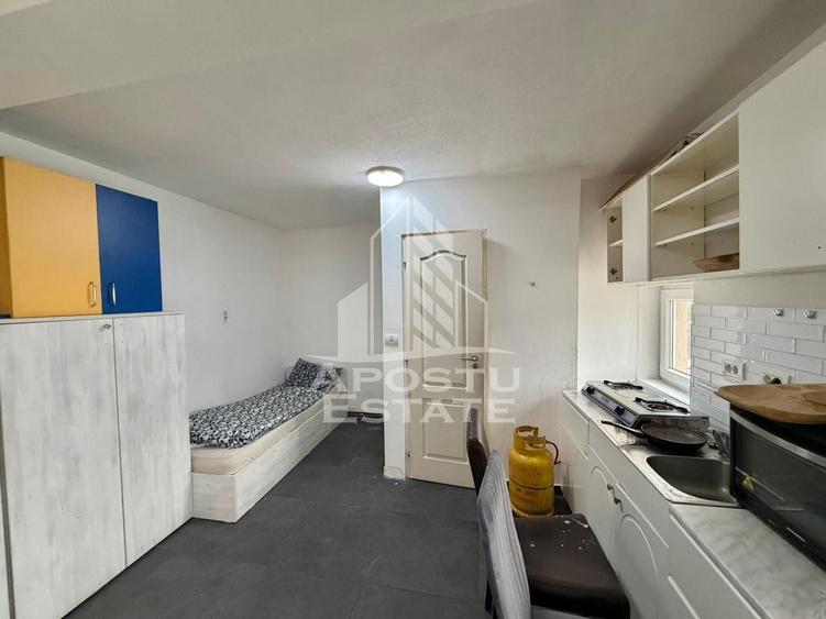 Garsoniera, centrala proprie, Timisoara, Complexul Studentesc - 1