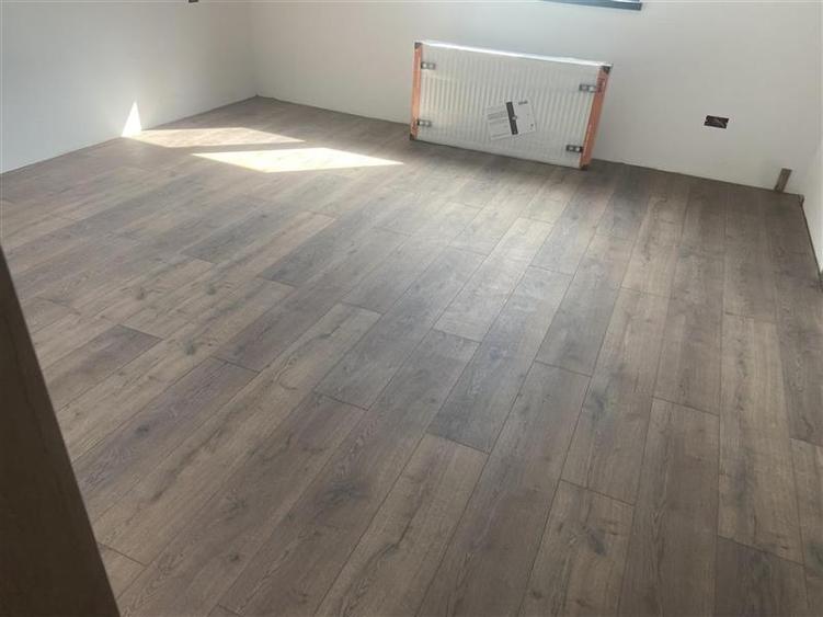 Casa de vanzare in Campineanca, parter si mansarda , suprafata 160 mp , teren 50 - 7