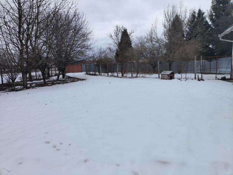 Casa singur in curte Vulcan -Central - 7