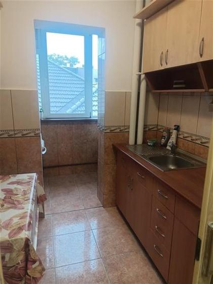 Decomandat Spatios zona Sagului - 7