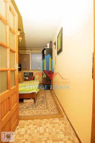 Ap. 3 camere, 51 mp, Aleea Campul cu Flori 3, Bl M49, Sect.6  0% COMISION - 14