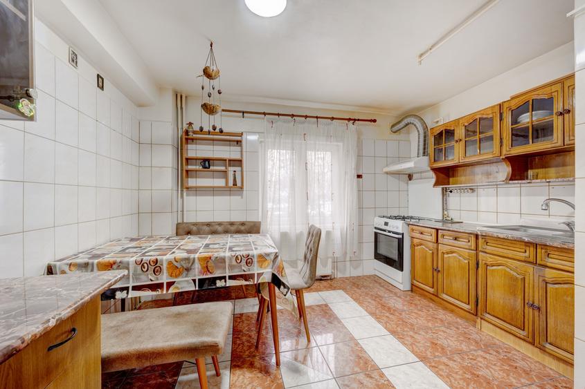 4 camere – Decebal / Mesterul Manole • Parter • 95 mp • Bloc 1990-COMSION 0% - 18