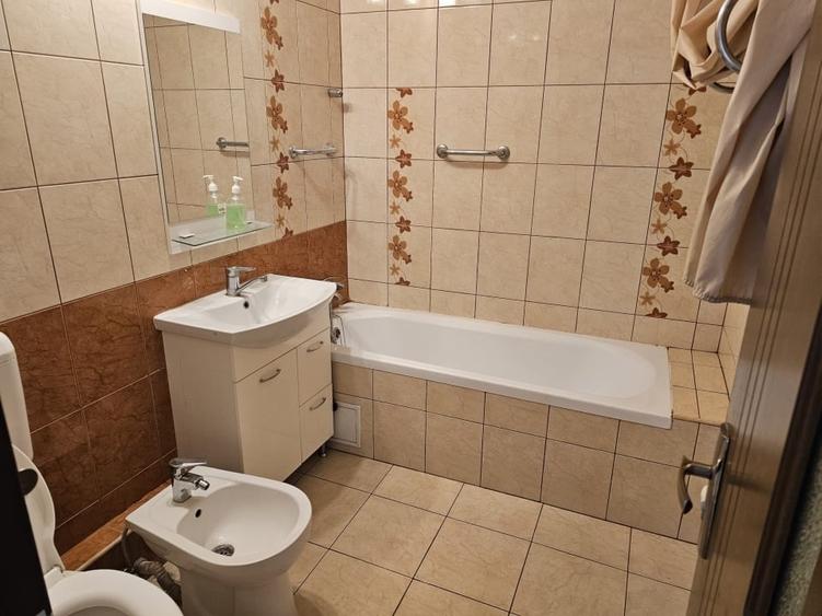 Apartament 3 camere Calea 13 Septembrie - Catedrala Națională și Parlament - 7