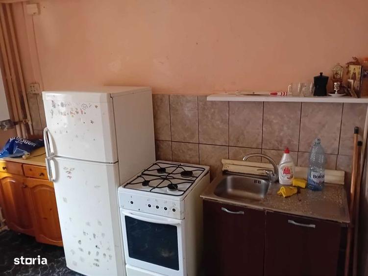 Ap 2 cam Politia locala 45mp parter centrala termopan termoizolat - 2