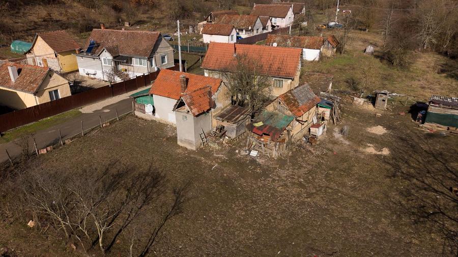 Teren intravilan de 302 mp în localitatea Șoimoș - 22