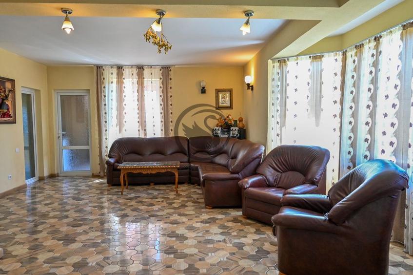 Casa cu 3 camere de vanzare | Cheia, Prahova I Comision 0% - 7